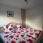 Appartments Haus Hueber Apartamento Pfunds