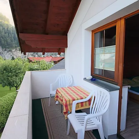 Appartments Haus Hueber Apartmán *