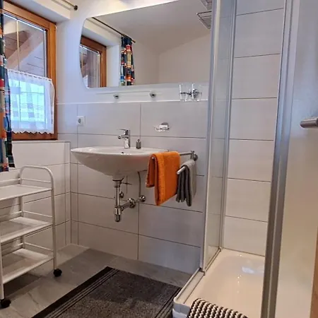 Apartmán Appartments Haus Hueber *